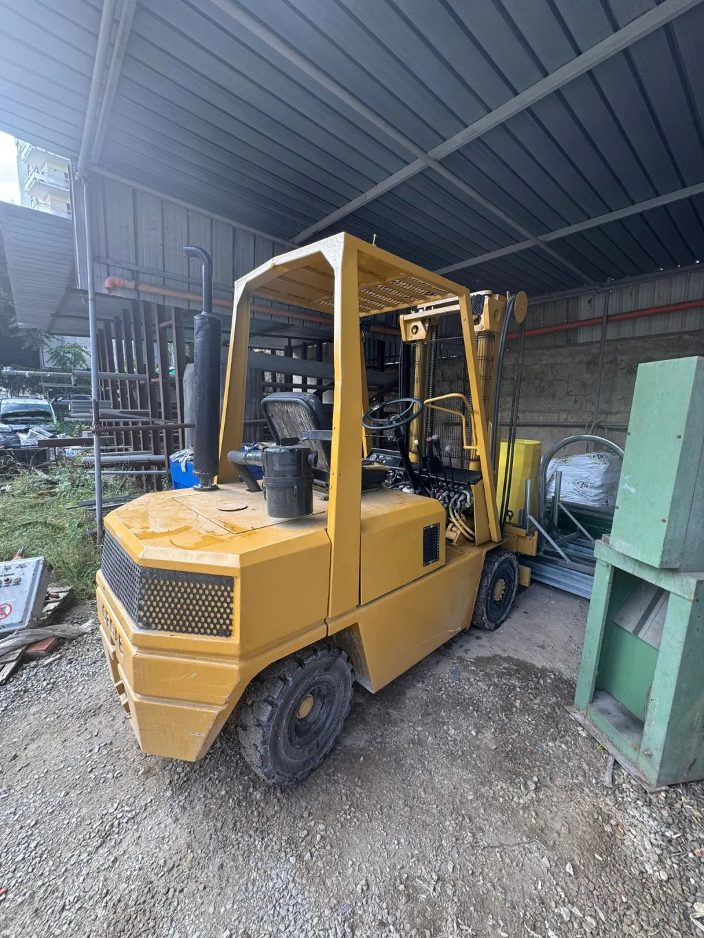 Carrello elevatore usato Cesab panoramica laterale