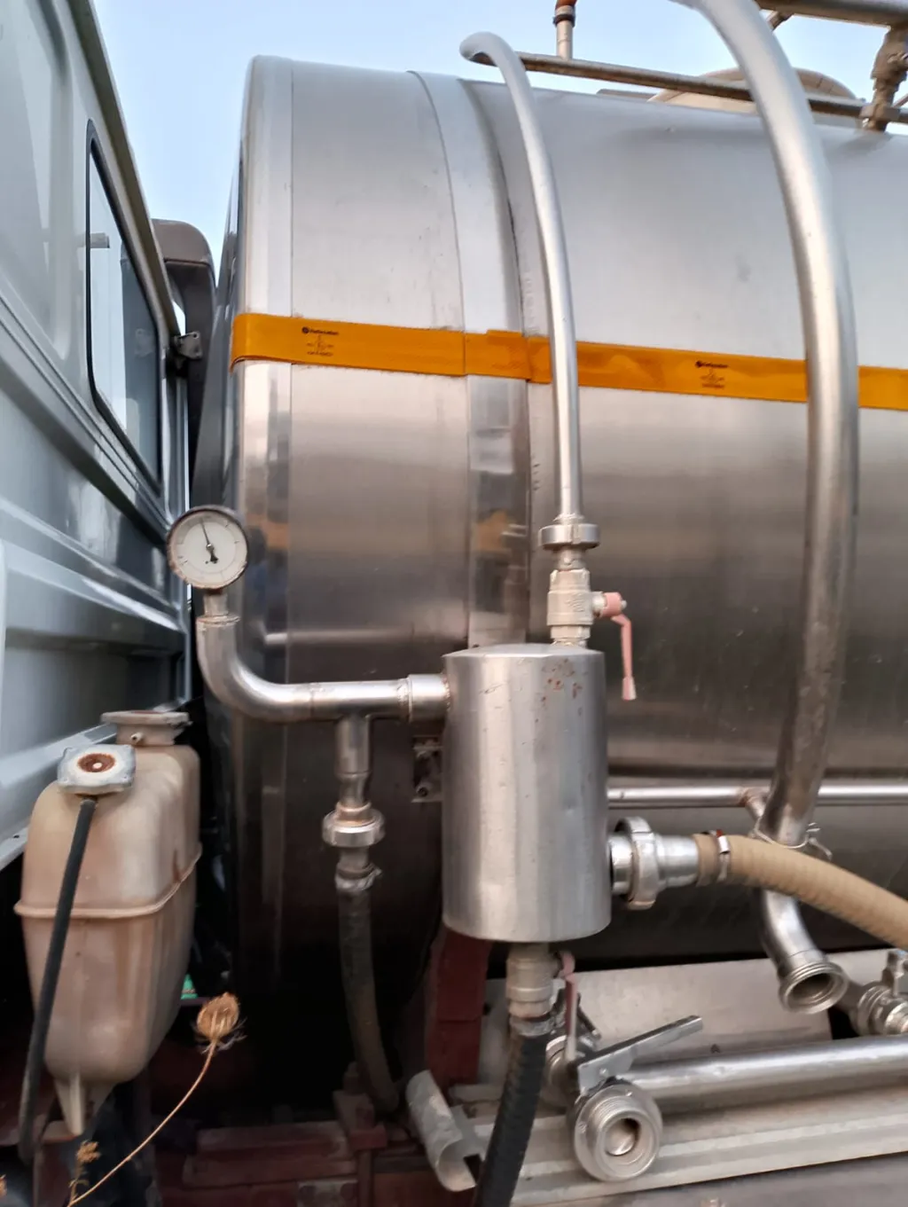 cisterna in acciao inox usata 1