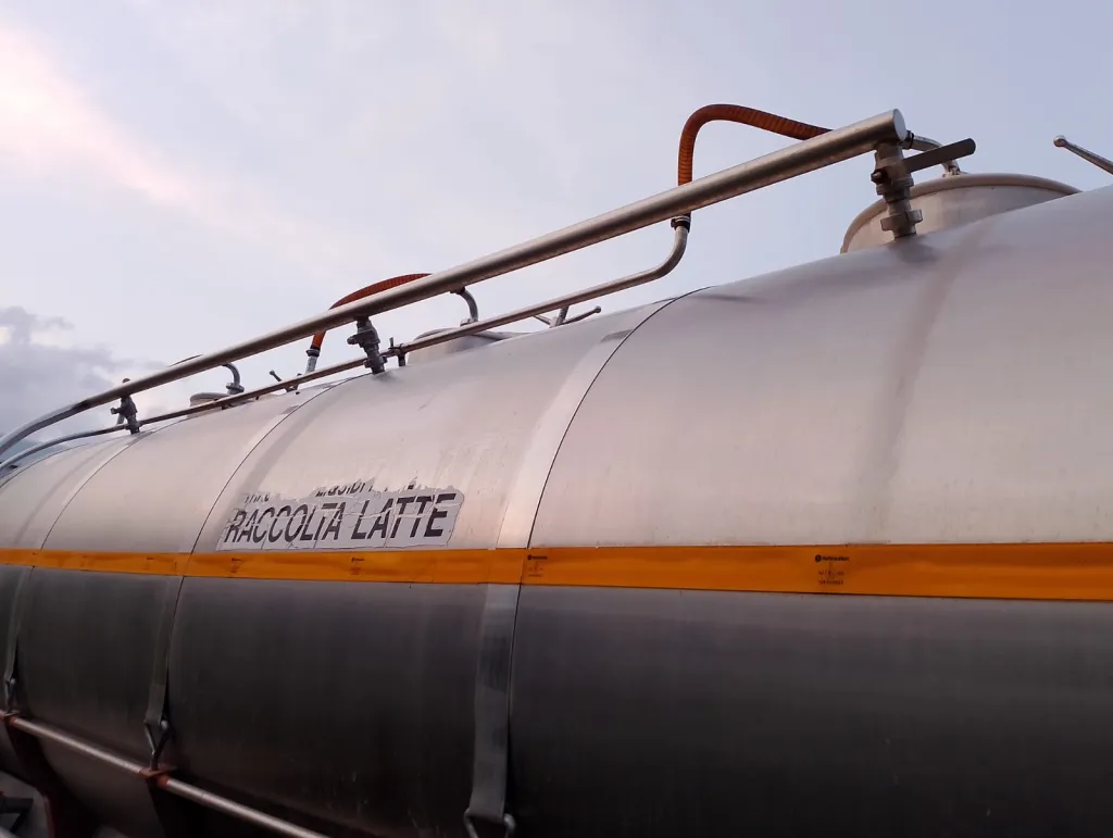 cisterna in acciao inox usata 3