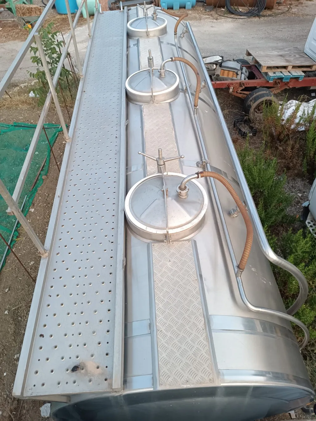 cisterna acciaio inox alto