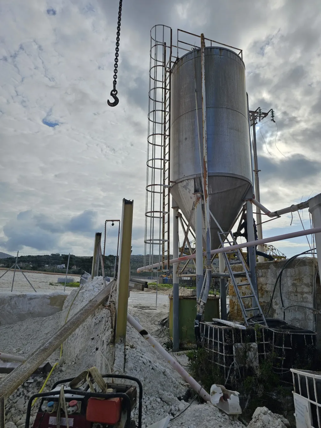 silos acciaio inox usato panoramica 2 